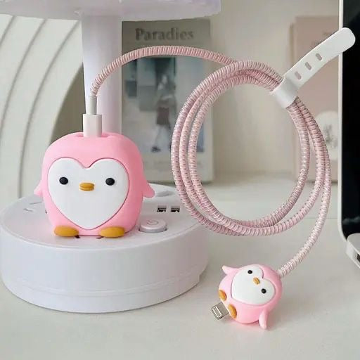 Penguin Love Pink 3D Case Set - Apple 18W/20W Compatible