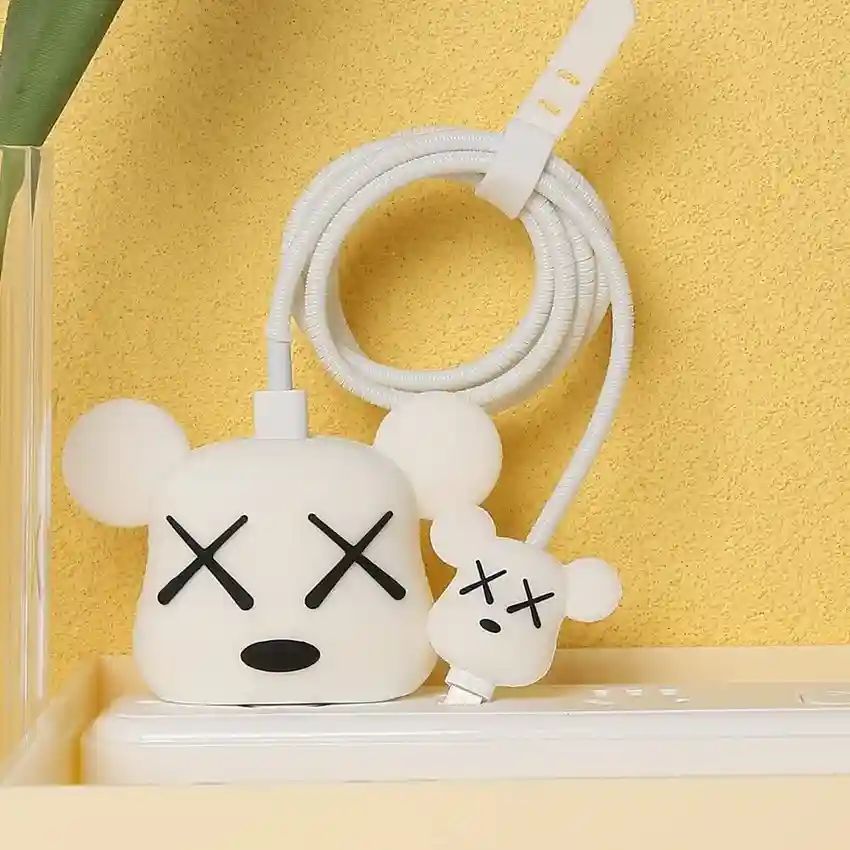 KAWS Ghost White 3D Case Set - Apple 18W/20W Compatible