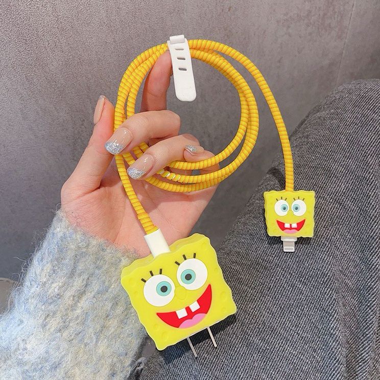 SpongeBob Square Smile 3D Case Set - Apple 18W/20W Compatible